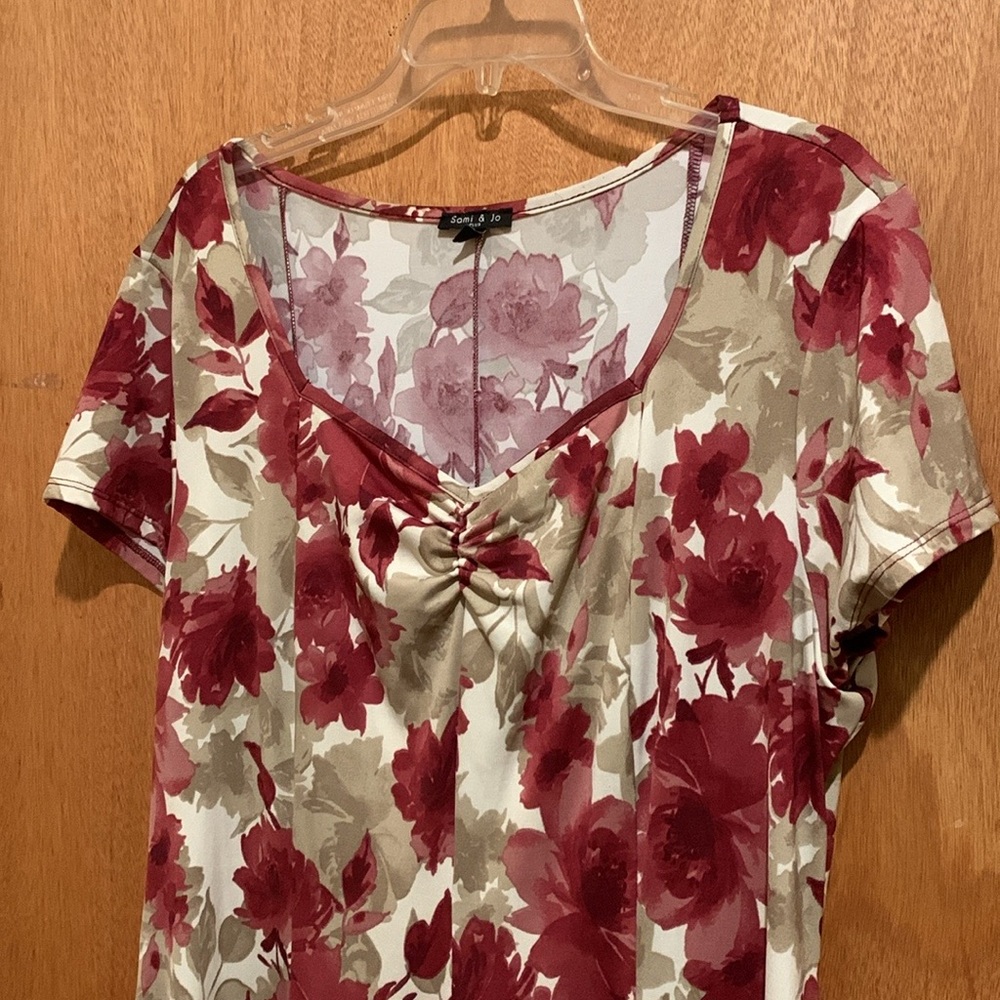 Floral Dress with burgundy and Cream Pattern size 2X - Picture 2 of 3